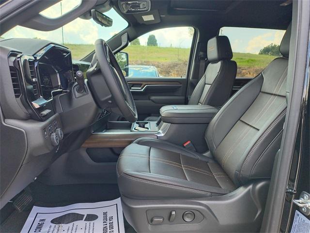 new 2025 Chevrolet Silverado 2500 car, priced at $79,000