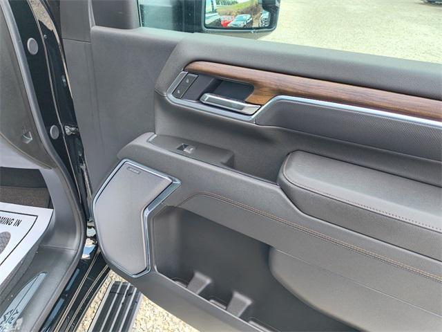 new 2025 Chevrolet Silverado 2500 car, priced at $79,000
