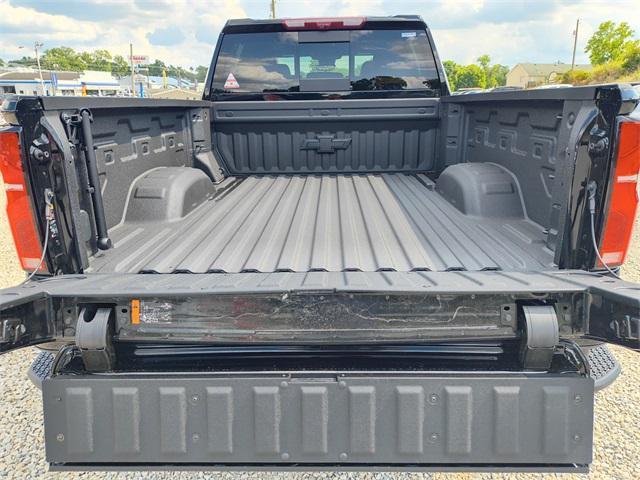 new 2025 Chevrolet Silverado 2500 car, priced at $79,000