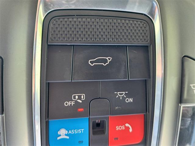 used 2022 Jeep Grand Cherokee car, priced at $31,652