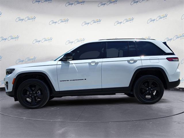 used 2022 Jeep Grand Cherokee car, priced at $31,652