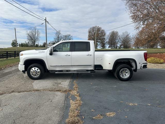 new 2025 Chevrolet Silverado 3500 car, priced at $77,000