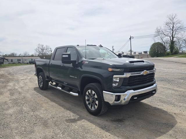 new 2025 Chevrolet Silverado 3500 car, priced at $73,000