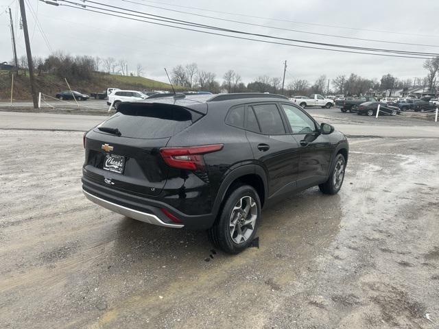 new 2025 Chevrolet Trax car, priced at $24,000