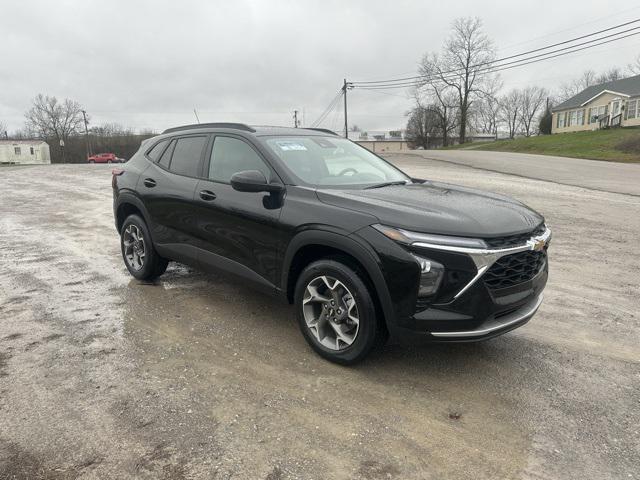 new 2025 Chevrolet Trax car, priced at $24,000