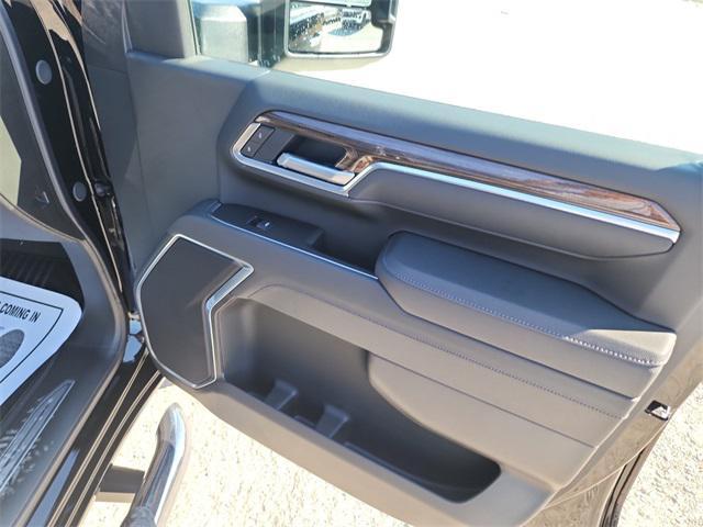 new 2025 Chevrolet Silverado 2500 car, priced at $63,000