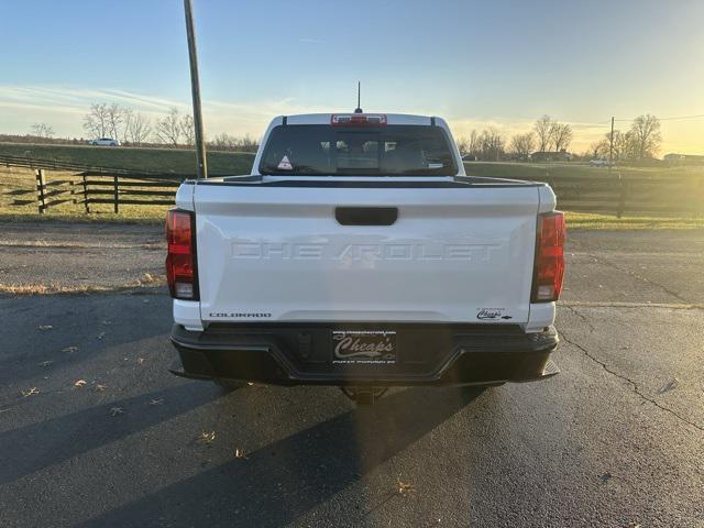 new 2025 Chevrolet Colorado car, priced at $34,000