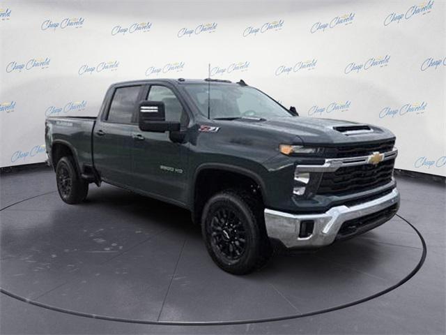 new 2025 Chevrolet Silverado 3500 car, priced at $70,000