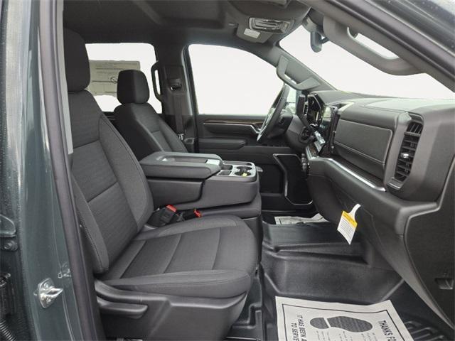 new 2025 Chevrolet Silverado 3500 car, priced at $70,000