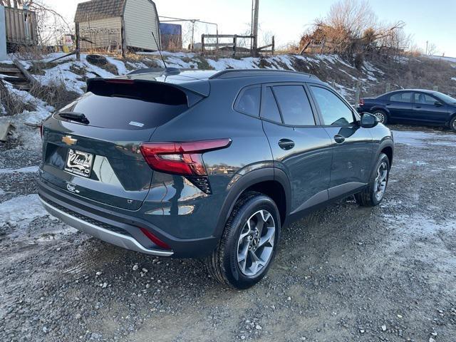 new 2025 Chevrolet Trax car, priced at $24,323