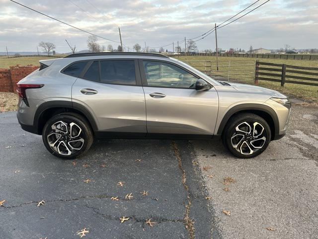 new 2025 Chevrolet Trax car, priced at $25,500