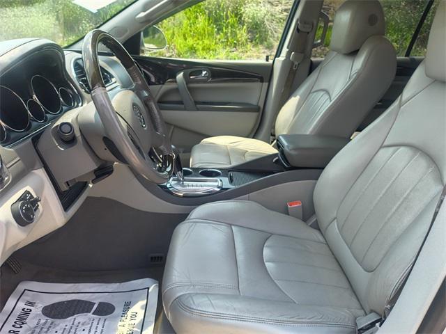 used 2015 Buick Enclave car, priced at $8,500
