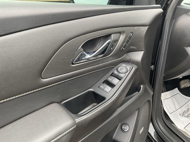 used 2023 Chevrolet Traverse car, priced at $41,500