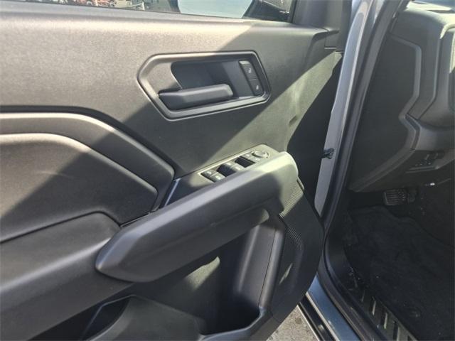 new 2025 Chevrolet Colorado car, priced at $44,000