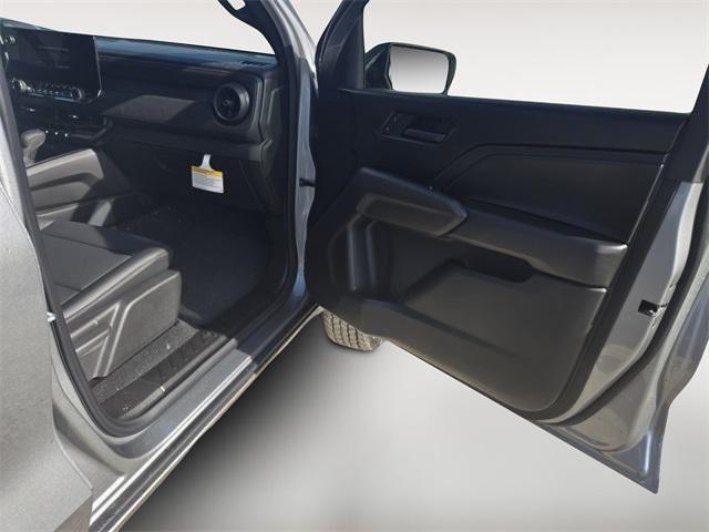 new 2025 Chevrolet Colorado car, priced at $44,000