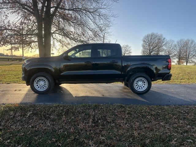 new 2025 Chevrolet Colorado car, priced at $34,000