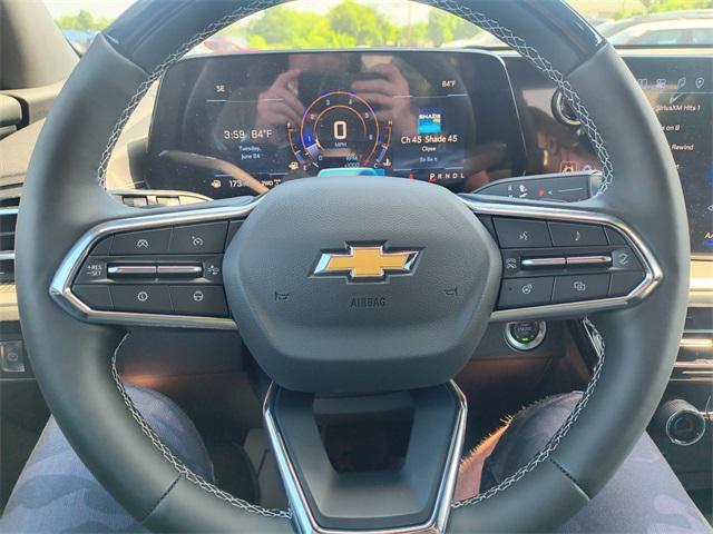 new 2025 Chevrolet Traverse car, priced at $51,000