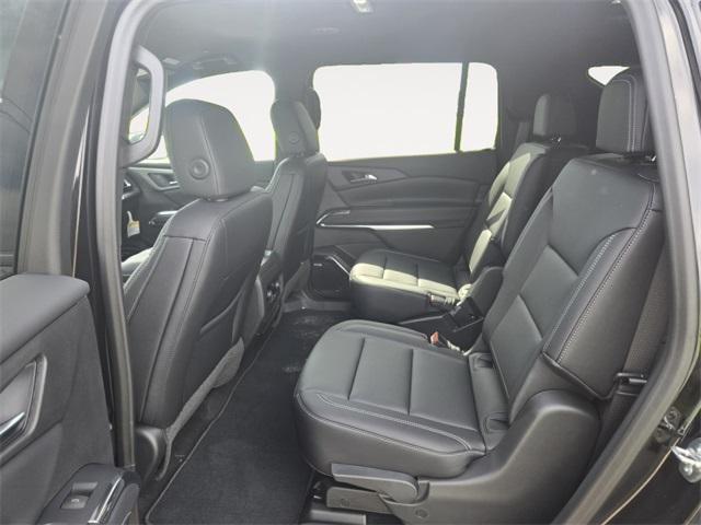 new 2025 Chevrolet Traverse car, priced at $51,000