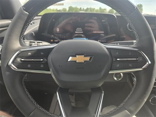 new 2025 Chevrolet Traverse car, priced at $51,000