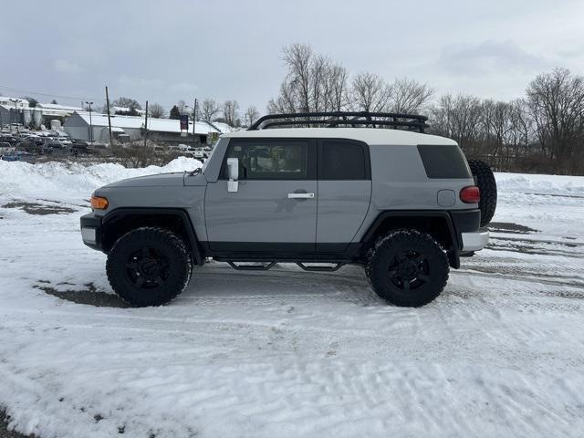 used 2014 Toyota FJ Cruiser car, priced at $27,800