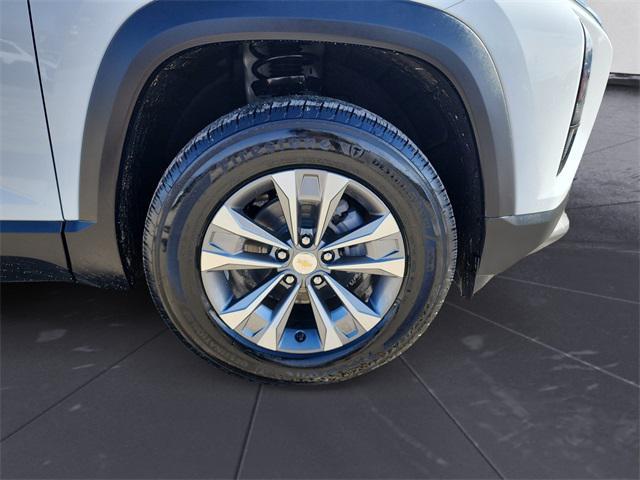 new 2026 Chevrolet Equinox car, priced at $32,934