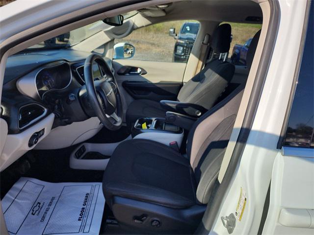 used 2020 Chrysler Pacifica car, priced at $14,486