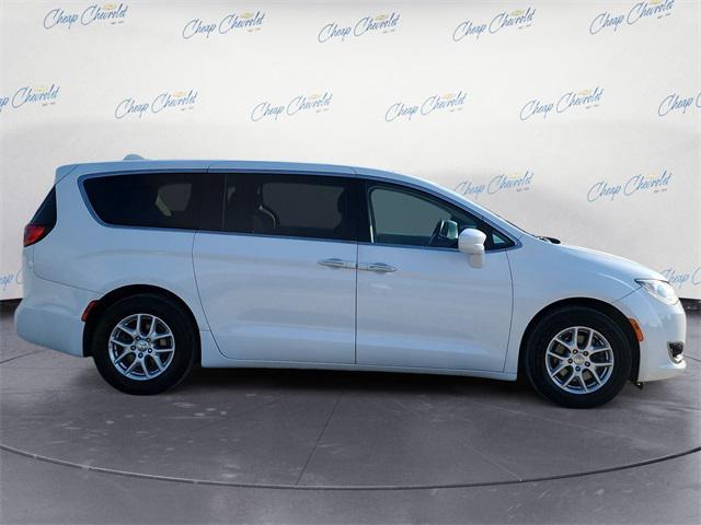 used 2020 Chrysler Pacifica car, priced at $14,486