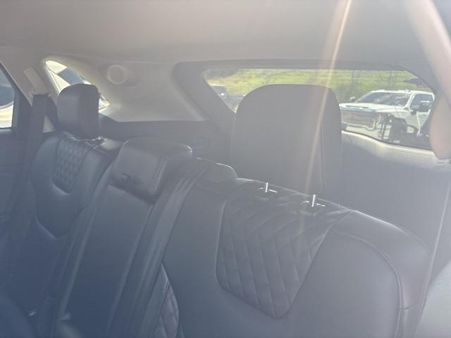 used 2024 Ford Edge car, priced at $29,790