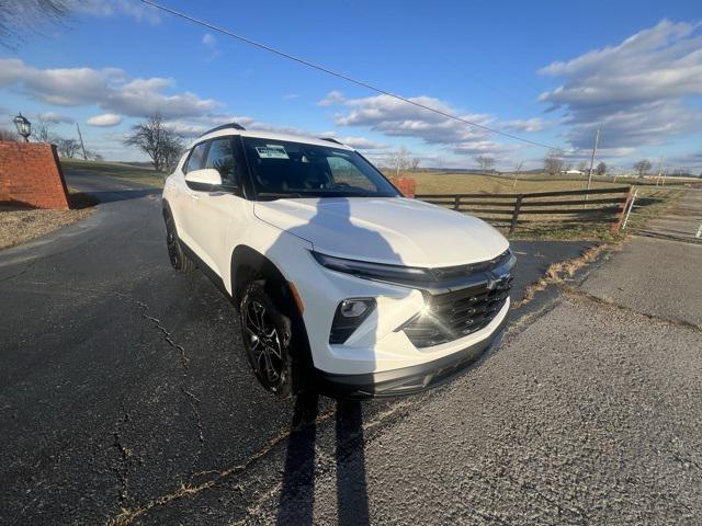 new 2025 Chevrolet TrailBlazer car, priced at $28,000