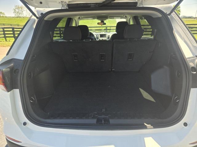 used 2022 Chevrolet Equinox car, priced at $24,366