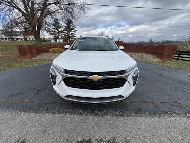 new 2025 Chevrolet Trax car, priced at $23,700