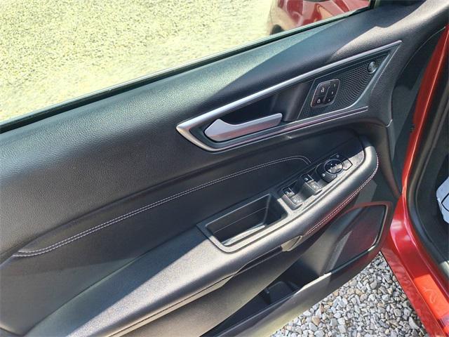 used 2024 Ford Edge car, priced at $32,700
