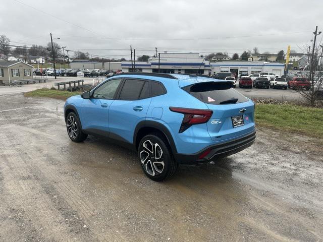 new 2025 Chevrolet Trax car, priced at $26,300