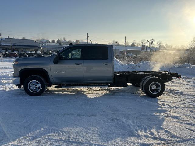 new 2025 Chevrolet Silverado 3500 car, priced at $67,844