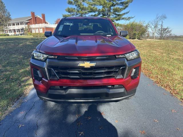 new 2024 Chevrolet Colorado car, priced at $32,500