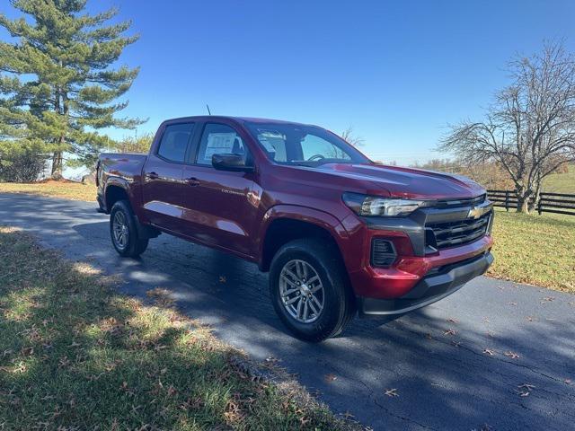 new 2024 Chevrolet Colorado car, priced at $32,500