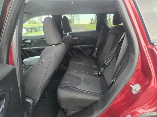 used 2020 Jeep Cherokee car, priced at $11,749