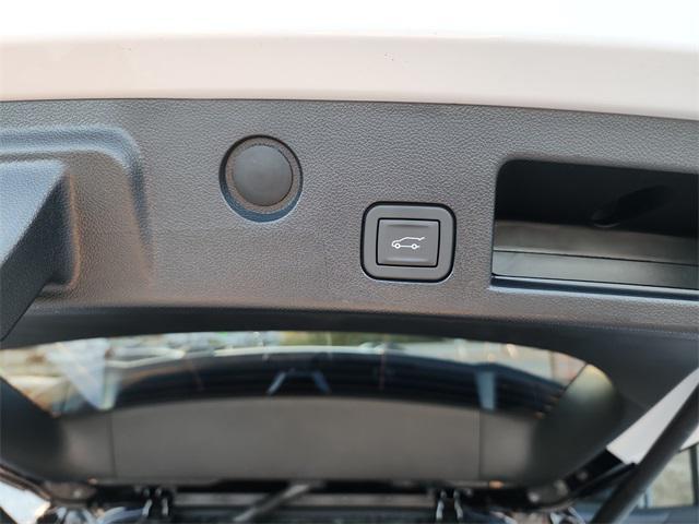 new 2026 Chevrolet Equinox car, priced at $35,000