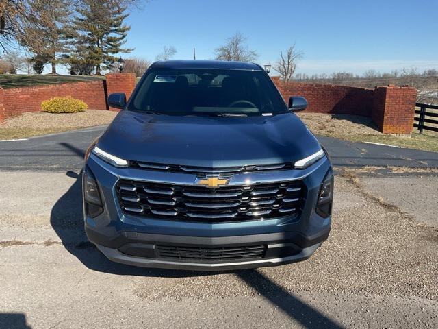 new 2025 Chevrolet Equinox car, priced at $28,700