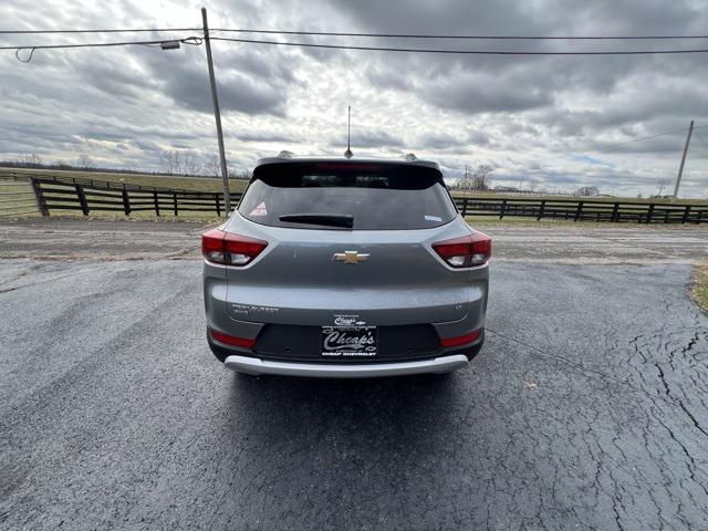 new 2025 Chevrolet TrailBlazer car, priced at $29,300