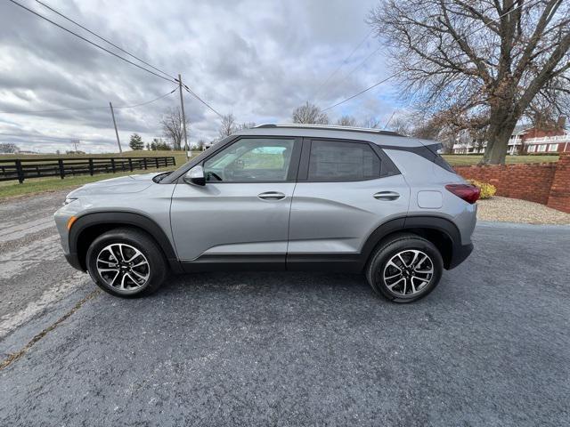 new 2025 Chevrolet TrailBlazer car, priced at $29,300