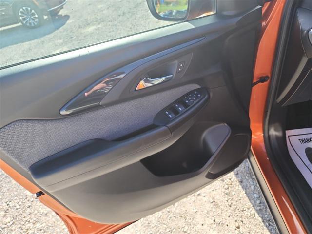 used 2022 Chevrolet TrailBlazer car, priced at $17,986