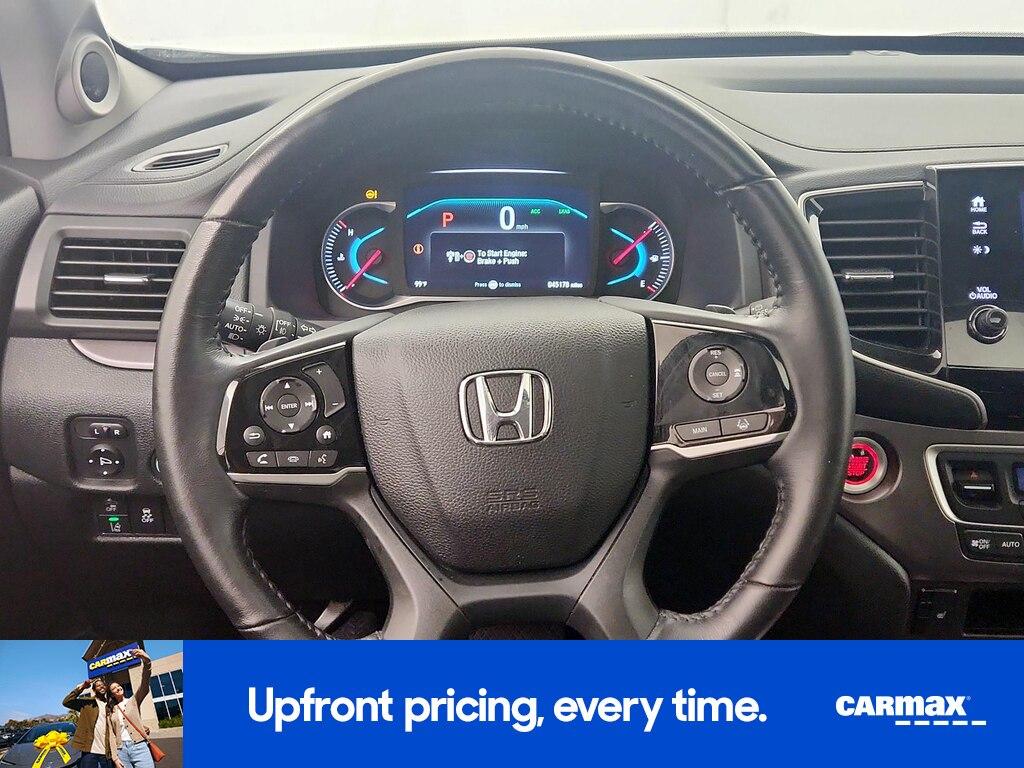 used 2021 Honda Pilot car, priced at $27,998