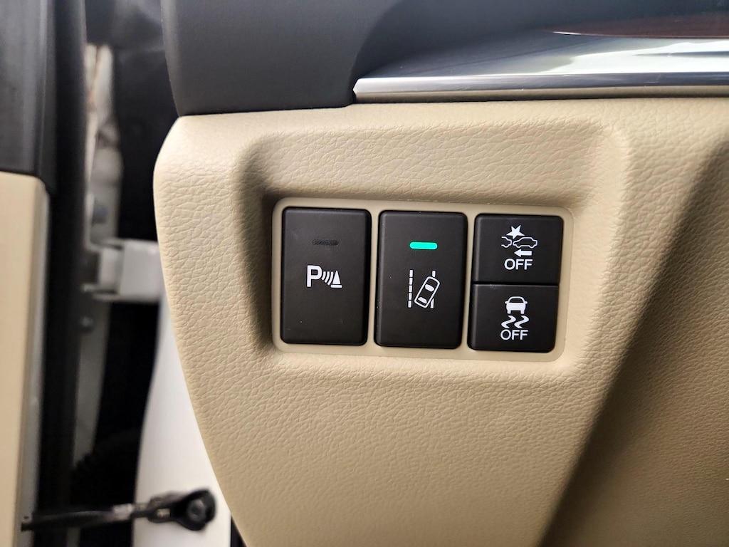 used 2016 Acura MDX car, priced at $17,998