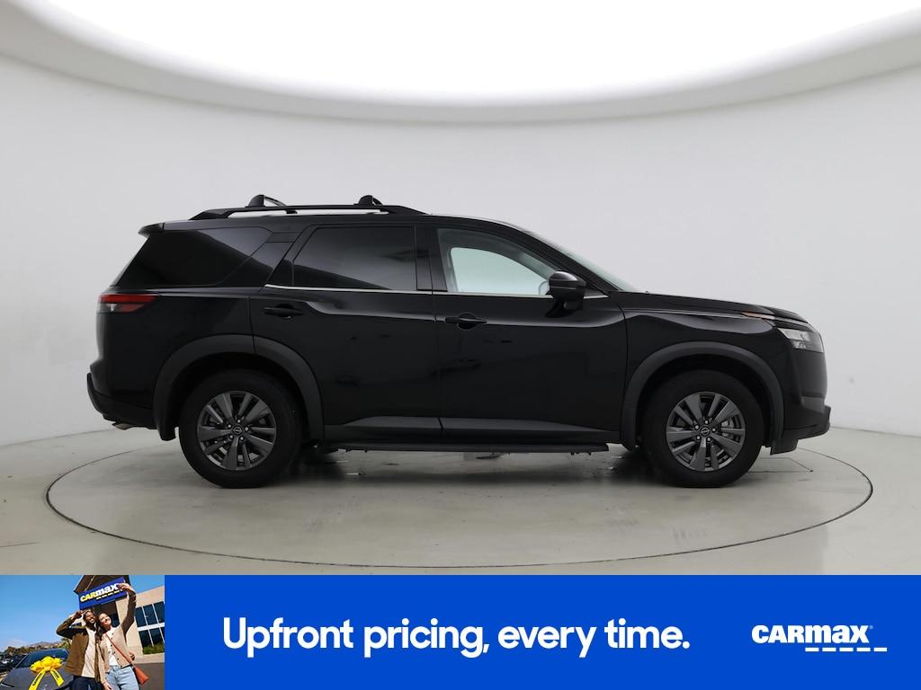 used 2023 Nissan Pathfinder car, priced at $27,998