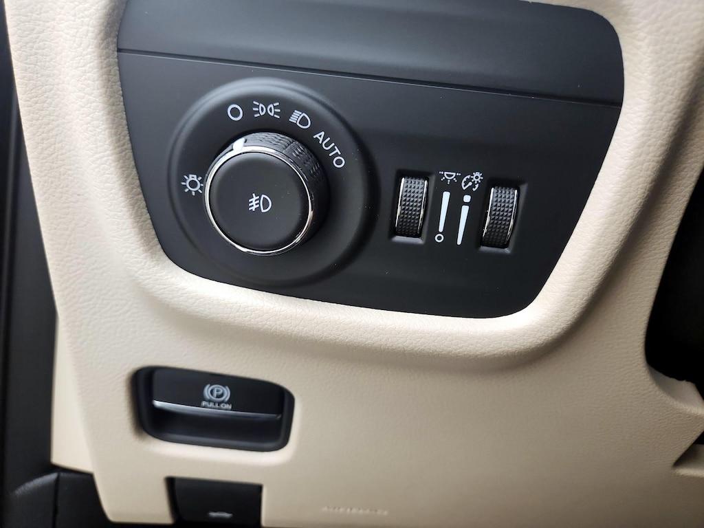used 2023 Jeep Grand Cherokee L car, priced at $37,998