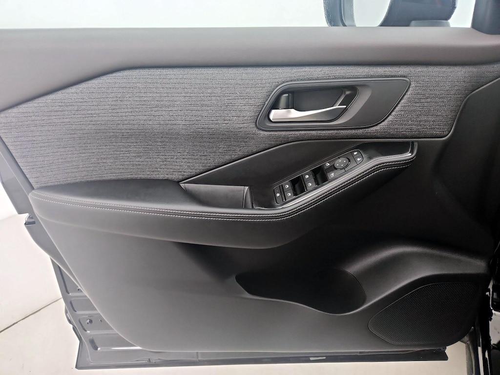 used 2023 Nissan Rogue car, priced at $22,998