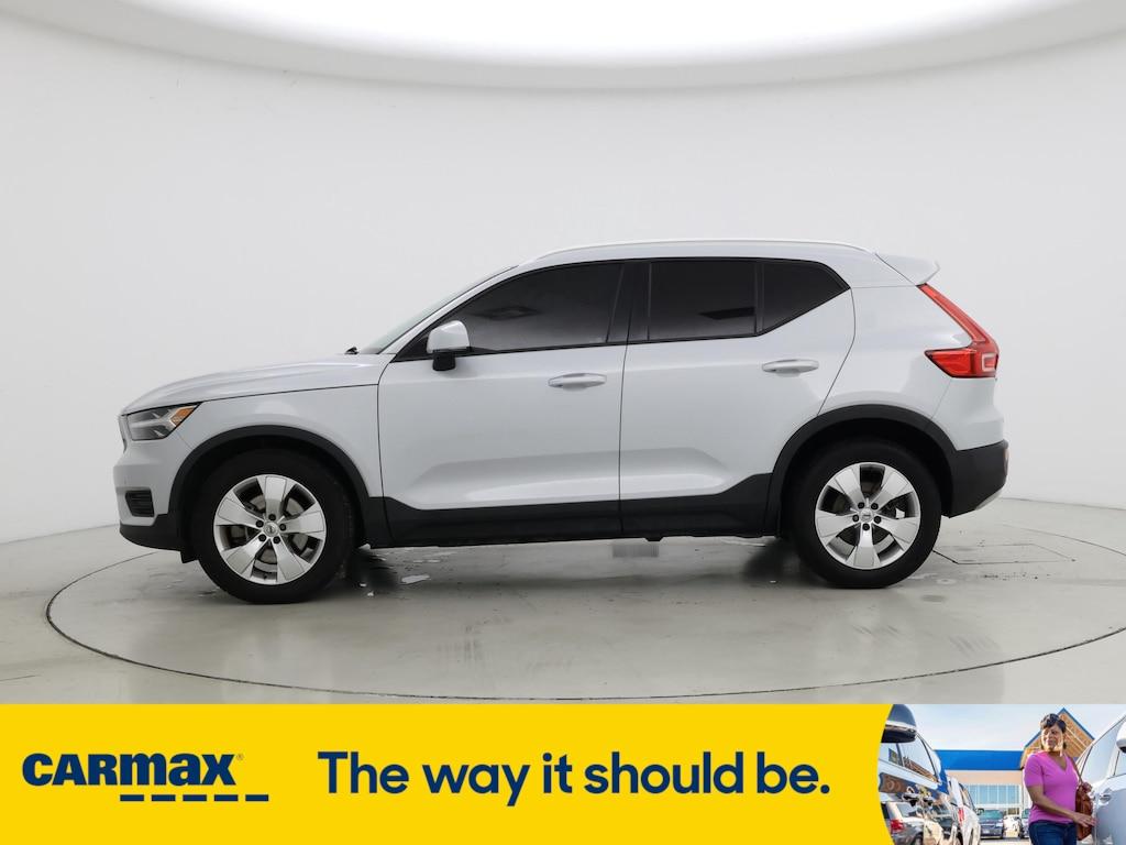 used 2020 Volvo XC40 car, priced at $23,998