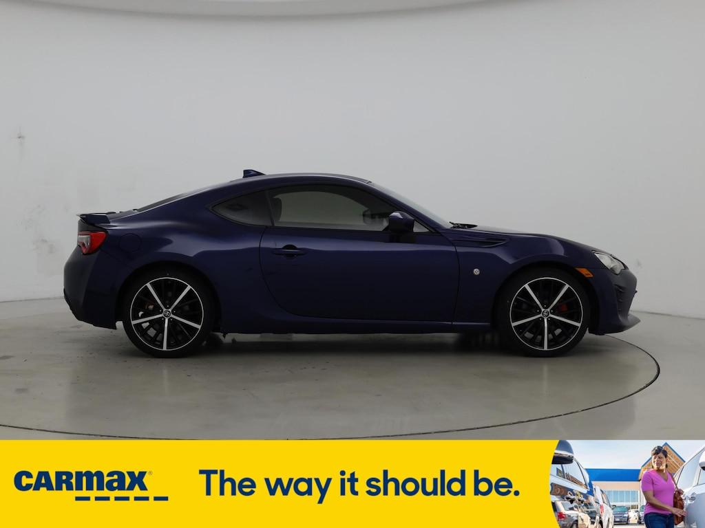 used 2020 Toyota 86 car, priced at $27,998