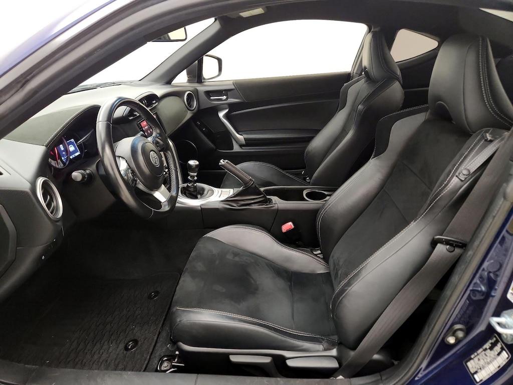 used 2020 Toyota 86 car, priced at $27,998